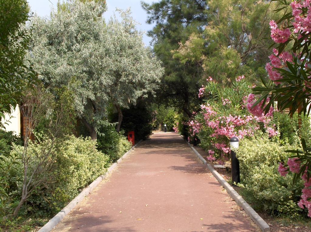 Готель Vvf Sigean Port-La-Nouvelle Corbieres Екстер'єр фото